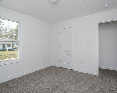 907 Rochester Drive - Photo Thumbnail 19