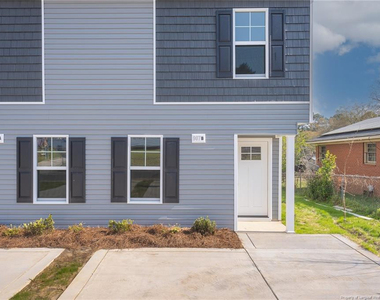 907 Rochester Drive - Photo Thumbnail 3