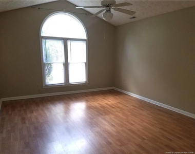 5598 Quietwood Place - Photo Thumbnail 8