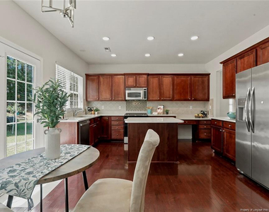 2031 Addenbrock Drive - Photo Thumbnail 17