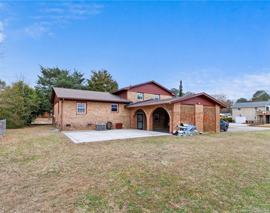 612 Freda Court - Photo Thumbnail 33