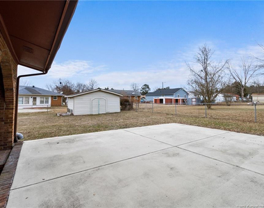 612 Freda Court - Photo Thumbnail 31