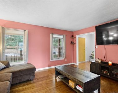 612 Freda Court - Photo Thumbnail 6