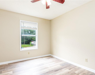 1018 Wood Creek Drive - Photo Thumbnail 3