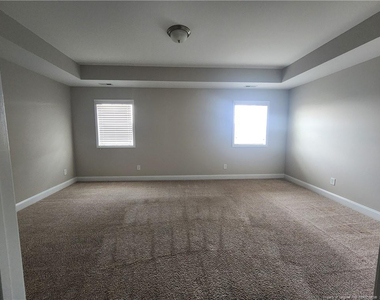 113 Tellmont Street - Photo Thumbnail 27
