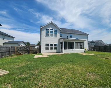 113 Tellmont Street - Photo Thumbnail 4