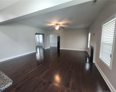 113 Tellmont Street - Photo Thumbnail 14