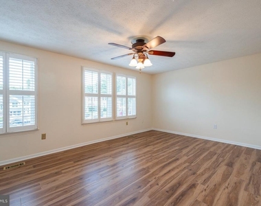 7510 Summer Blossom Lane Sw - Photo Thumbnail 17