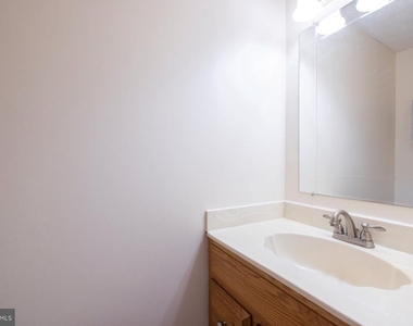 7510 Summer Blossom Lane Sw - Photo Thumbnail 7