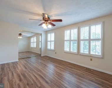 7510 Summer Blossom Lane Sw - Photo Thumbnail 18