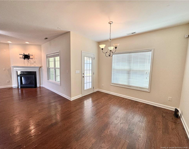1012 Ronald Reagan Drive - Photo Thumbnail 6