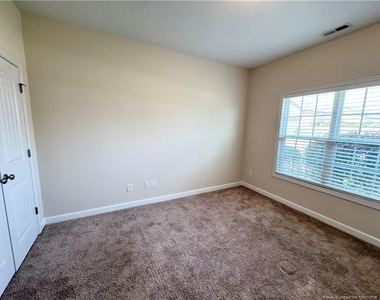 1012 Ronald Reagan Drive - Photo Thumbnail 11