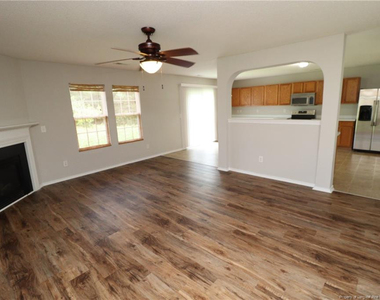 5 Bellmore Court - Photo Thumbnail 7