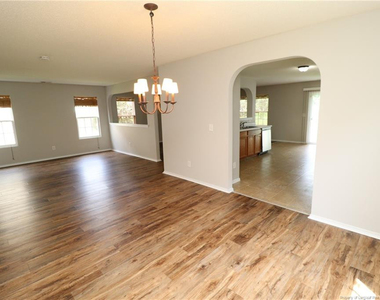 5 Bellmore Court - Photo Thumbnail 5