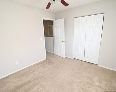 5 Bellmore Court - Photo Thumbnail 27
