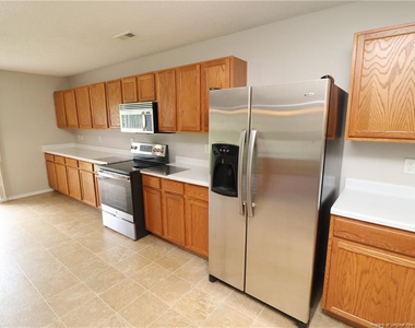 5 Bellmore Court - Photo Thumbnail 11