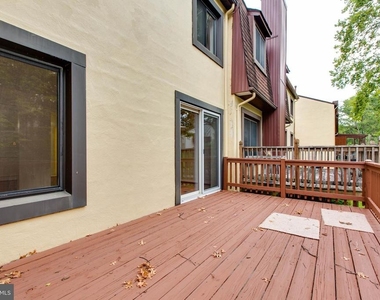 5461 Enberend Terrace - Photo Thumbnail 21