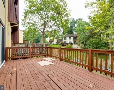 5461 Enberend Terrace - Photo Thumbnail 22