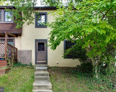 5461 Enberend Terrace - Photo Thumbnail 2
