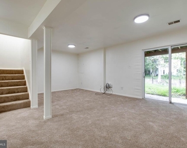 5461 Enberend Terrace - Photo Thumbnail 38