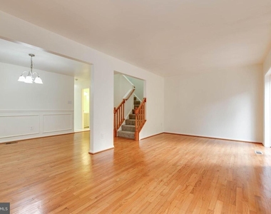 5461 Enberend Terrace - Photo Thumbnail 18