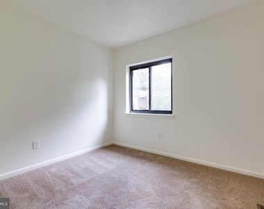 5461 Enberend Terrace - Photo Thumbnail 28