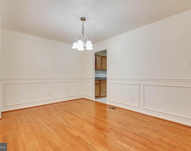 5461 Enberend Terrace - Photo Thumbnail 12