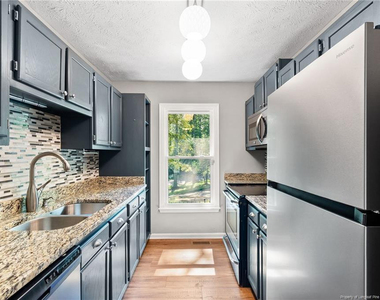 3294 Florida Drive - Photo Thumbnail 10