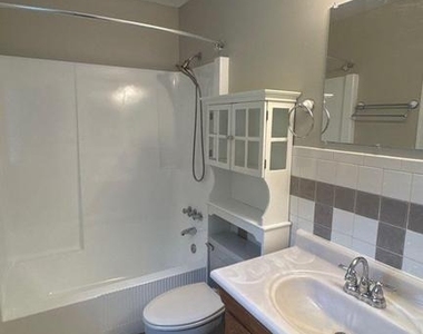 3229 Sharp Road - Photo Thumbnail 12