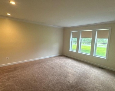 3229 Sharp Road - Photo Thumbnail 3