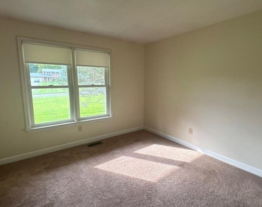 3229 Sharp Road - Photo Thumbnail 13