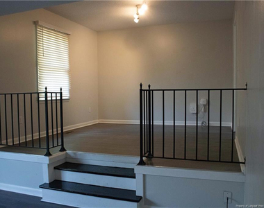 5839 Rivercroft Road - Photo Thumbnail 7