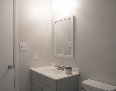 5839 Rivercroft Road - Photo Thumbnail 11