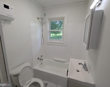 2225 Williams Drive - Photo Thumbnail 7