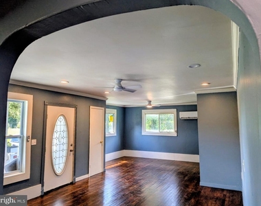 2225 Williams Drive - Photo Thumbnail 6