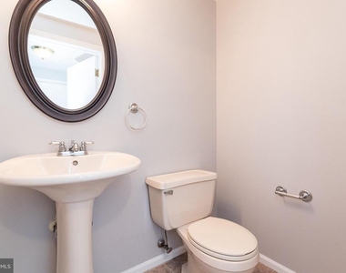3348 Raccoon Court - Photo Thumbnail 4