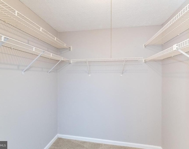 3348 Raccoon Court - Photo Thumbnail 22