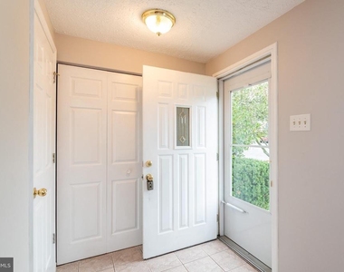 3348 Raccoon Court - Photo Thumbnail 2