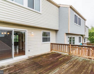 3348 Raccoon Court - Photo Thumbnail 40