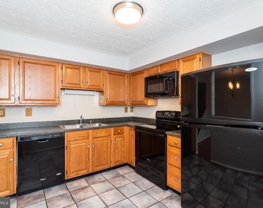 3348 Raccoon Court - Photo Thumbnail 16