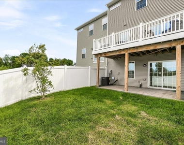 1403 Wilmer Park Lane - Photo Thumbnail 24