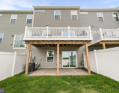 1403 Wilmer Park Lane - Photo Thumbnail 23