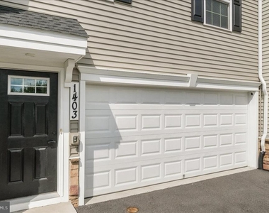 1403 Wilmer Park Lane - Photo Thumbnail 27