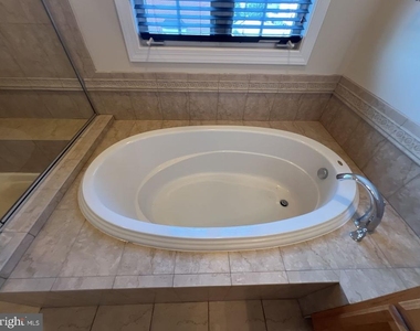 3922 Shawfield Lane - Photo Thumbnail 17