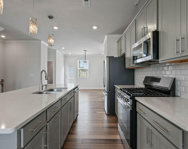 1956 Rosedale Ridge Avenue - Photo Thumbnail 17