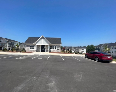 321 Natsam Woods Way - Photo Thumbnail 33