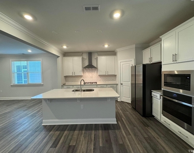 321 Natsam Woods Way - Photo Thumbnail 7