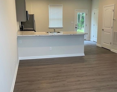 405 Wood Duck Drive - Photo Thumbnail 4