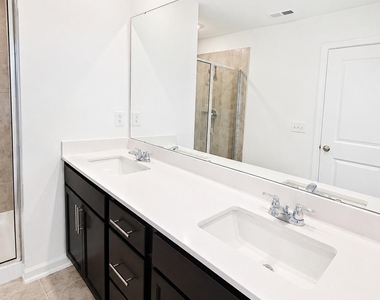 314 Granite Knl Court - Photo Thumbnail 6