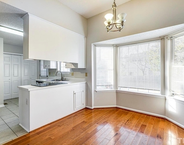 3516 Piedmont Drive - Photo Thumbnail 5